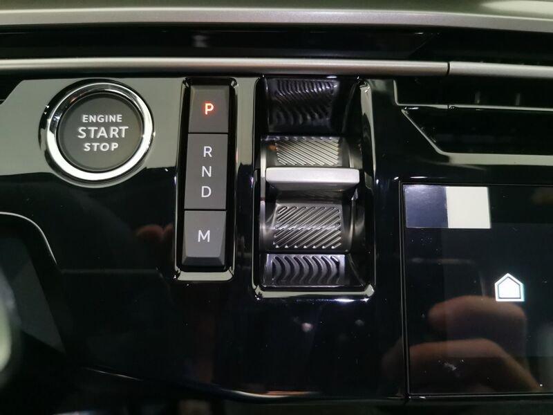 Peugeot 3008 Hybrid 145 Allure e-DCS 6