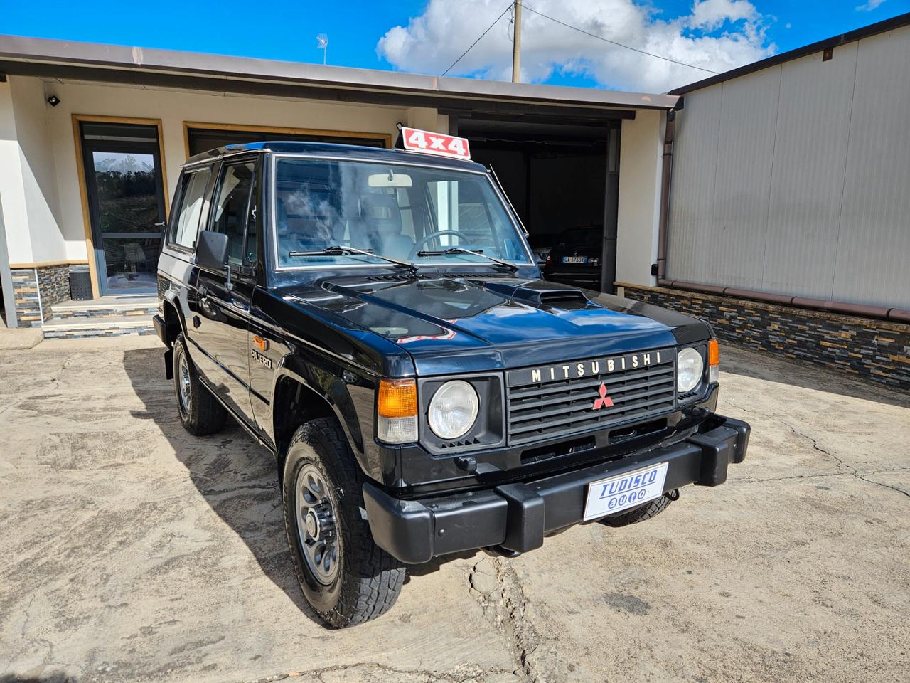 Mitsubishi Pajero 2.5 TD 3 Porte 1 serie 4x4 1988