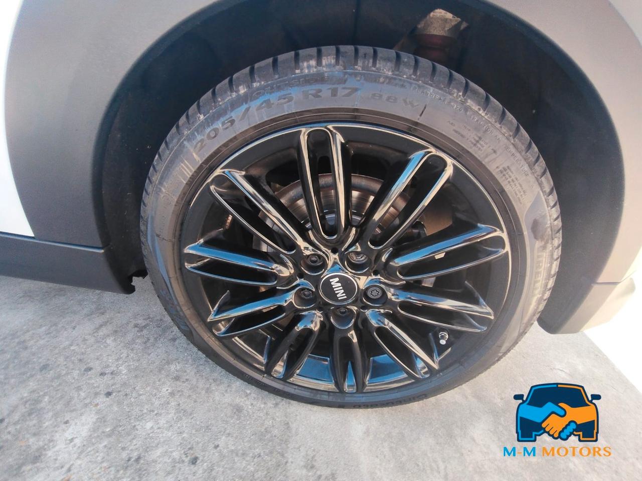 Mini 3 Porte Cooper Essential 1.5 Twin Power Turbo