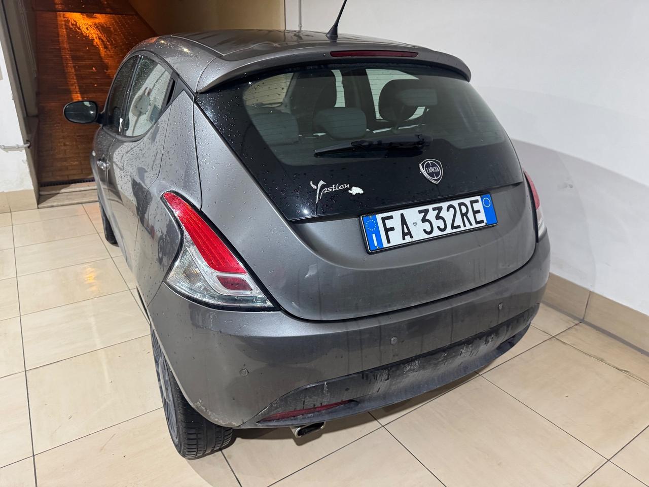 Lancia Ypsilon 1.3 MJT 16V 95 CV 5 porte S&S Gold