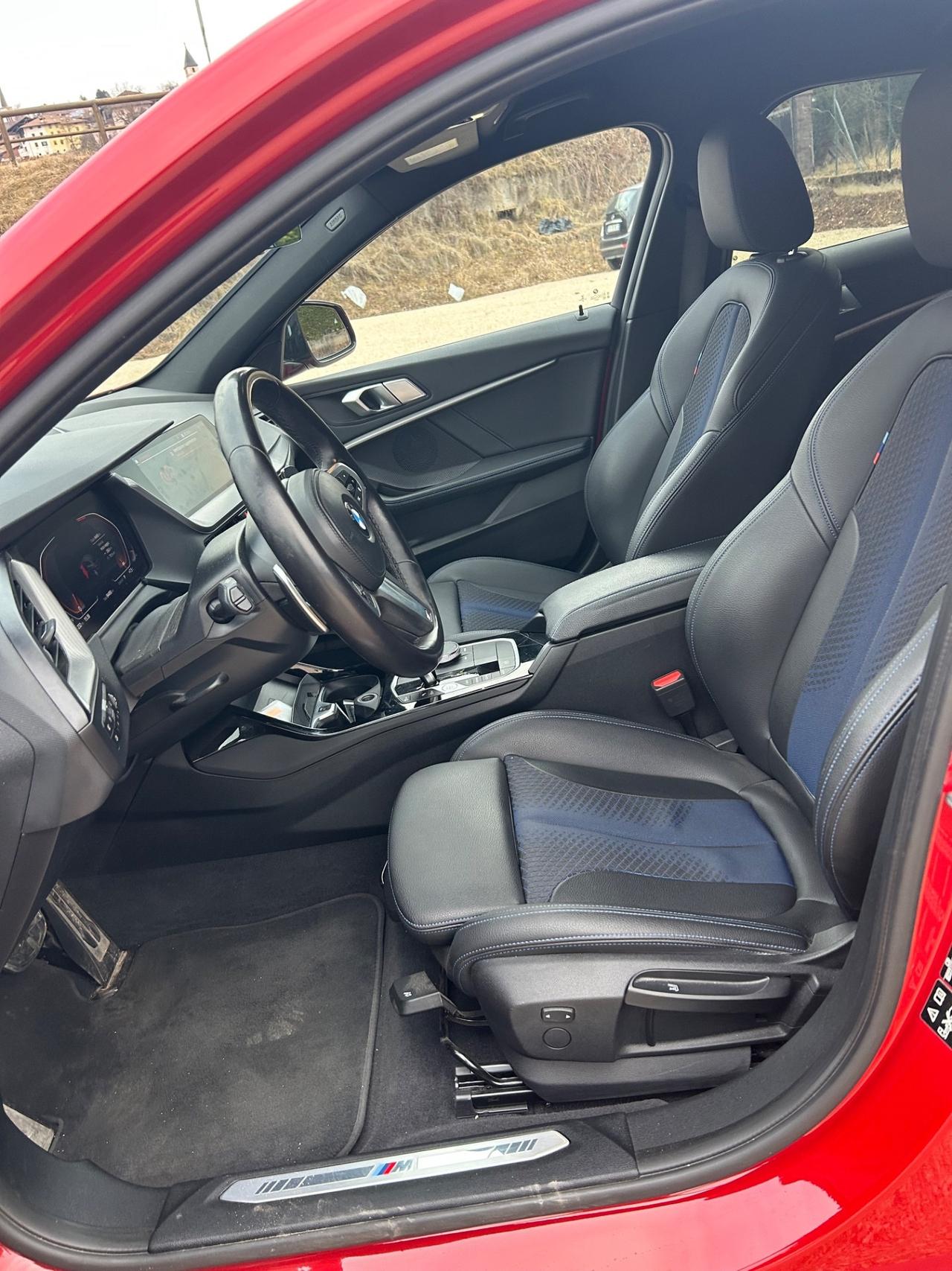 Bmw 120 120d xDrive 5p. Msport Exterior