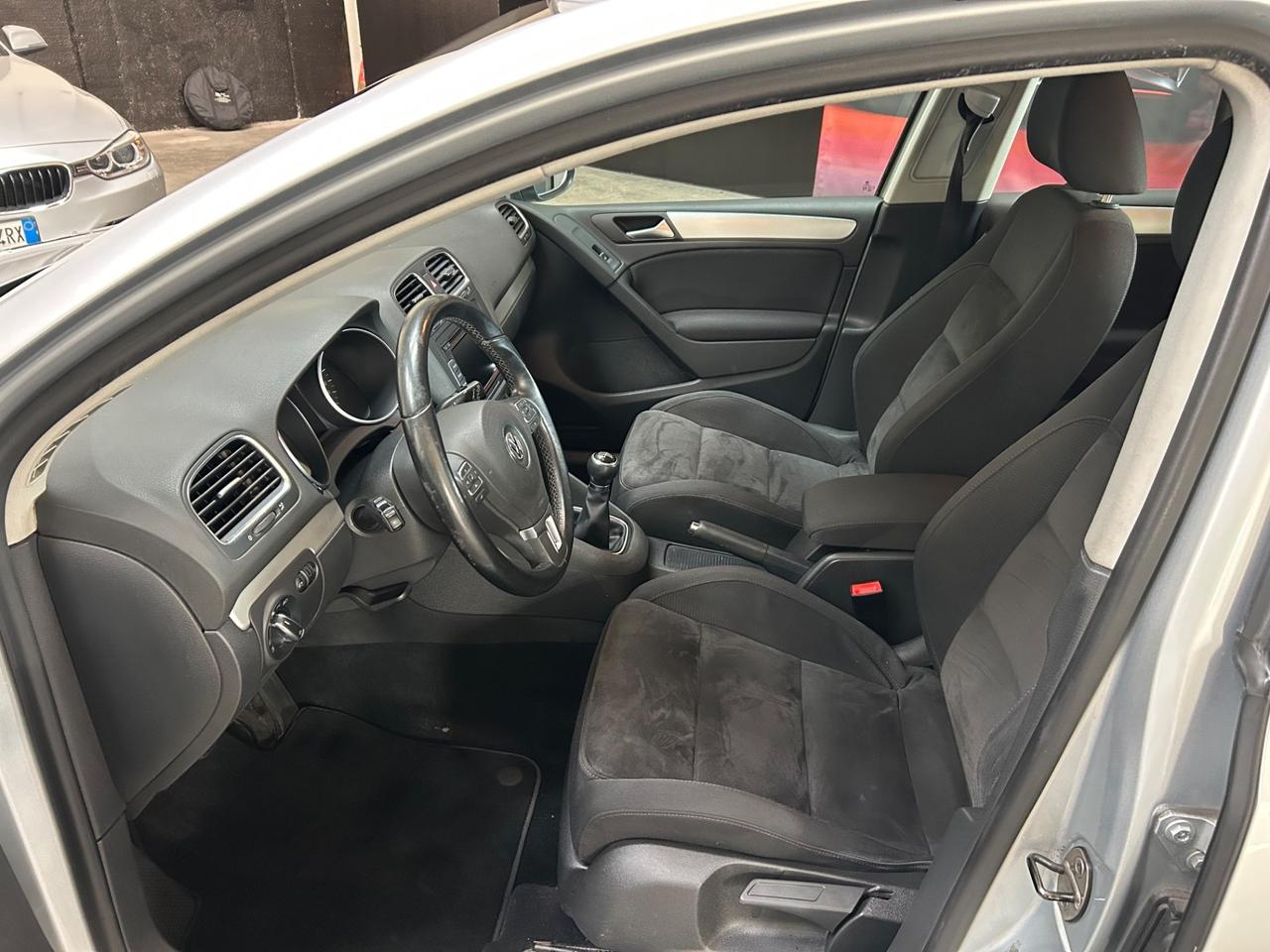 Volkswagen Golf 1.6 TDI 105cv DPF 5p. Highline