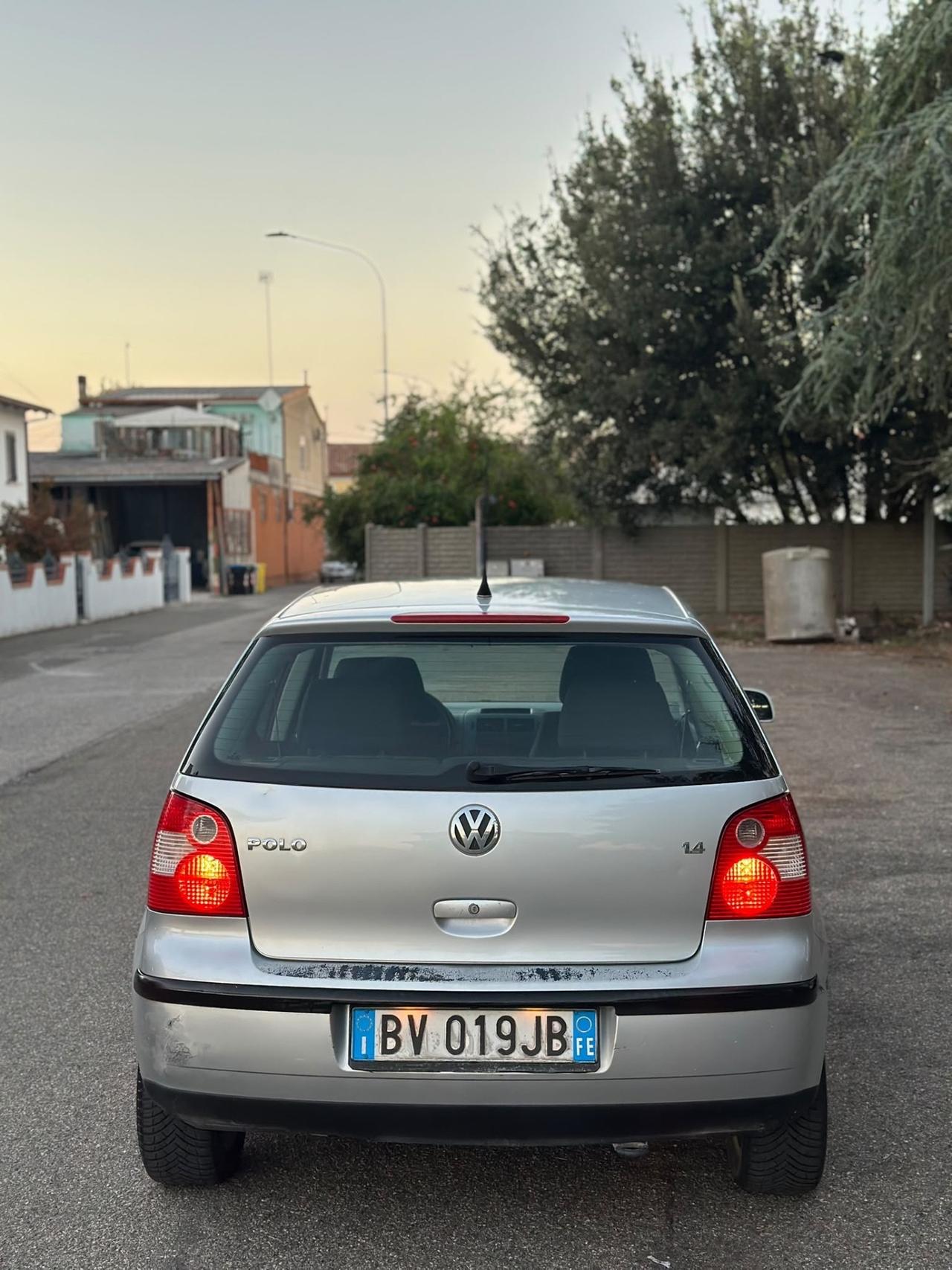 Volkswagen Polo 1.4 16V 5p. Trendline