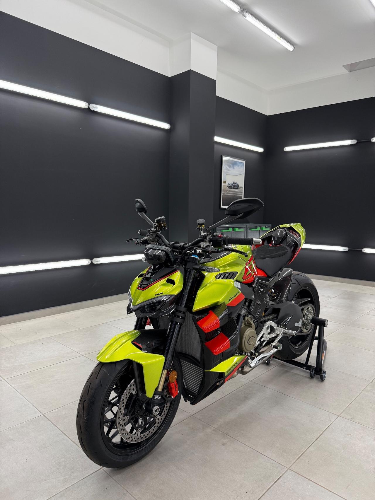 Ducati Streetfighter V4 Lamborghini