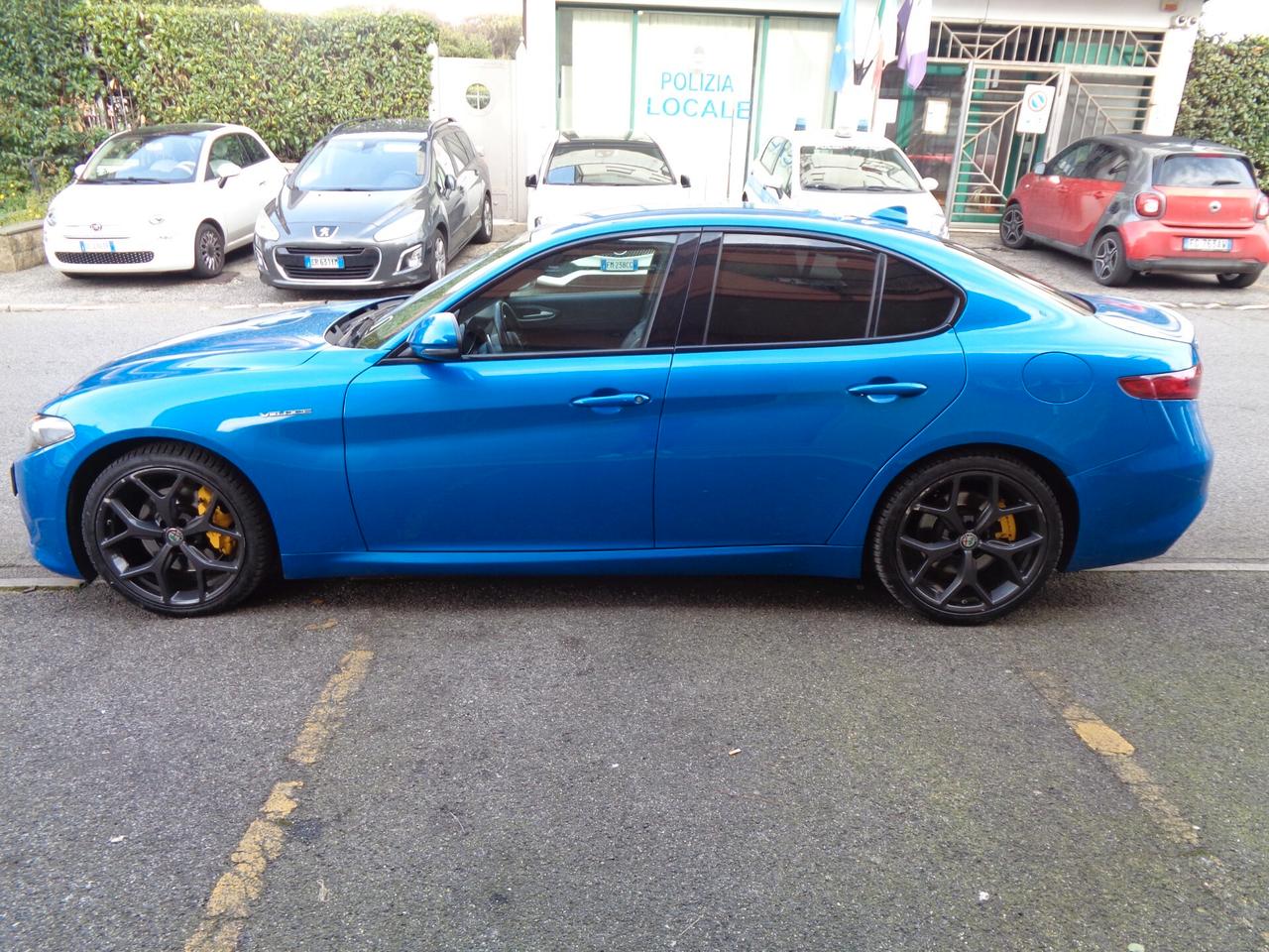 Alfa Romeo Giulia 2.2 Turbodiesel 210 CV AT8 AWD Q4 Veloce Ti