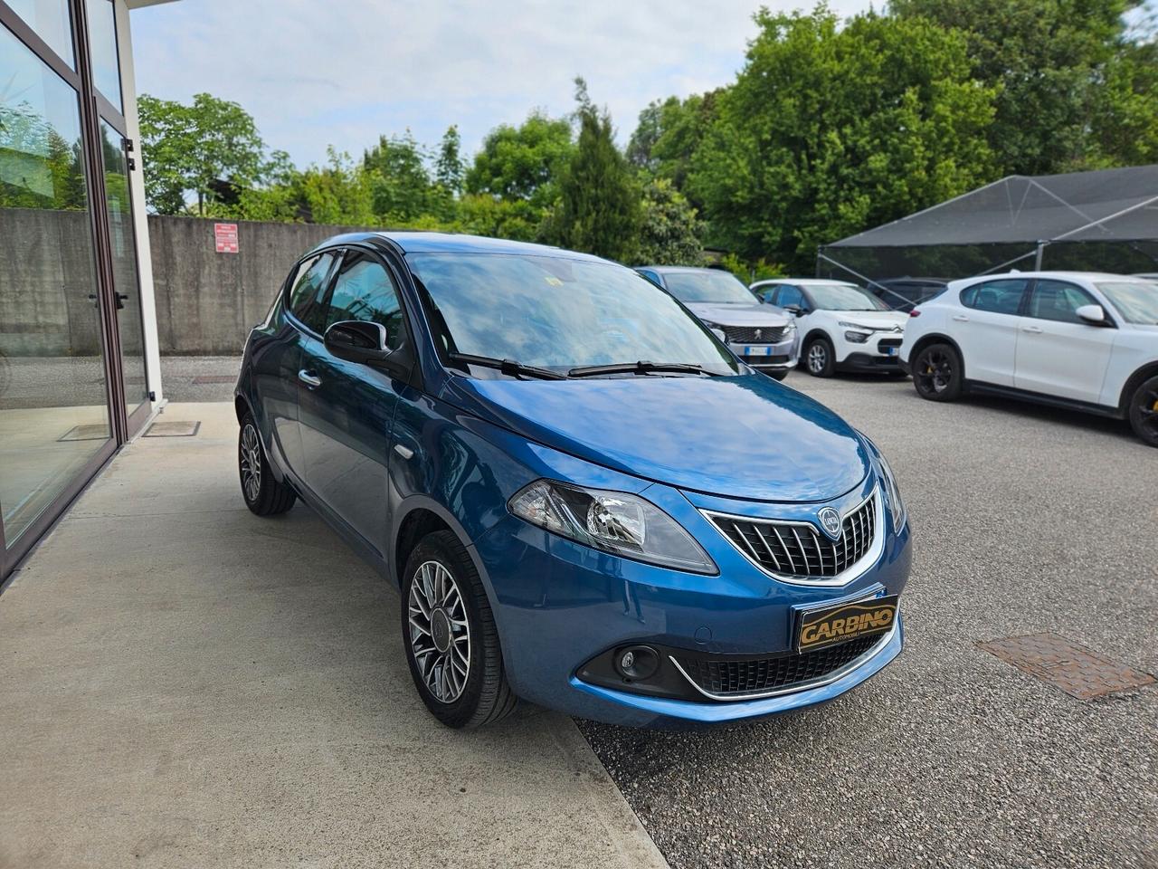 Lancia Ypsilon 1.0 FireFly 5 porte S&S Hybrid Gold Plus
