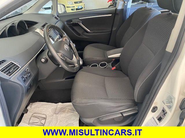 TOYOTA Verso 1.6 D-4D Active, Neopatentati