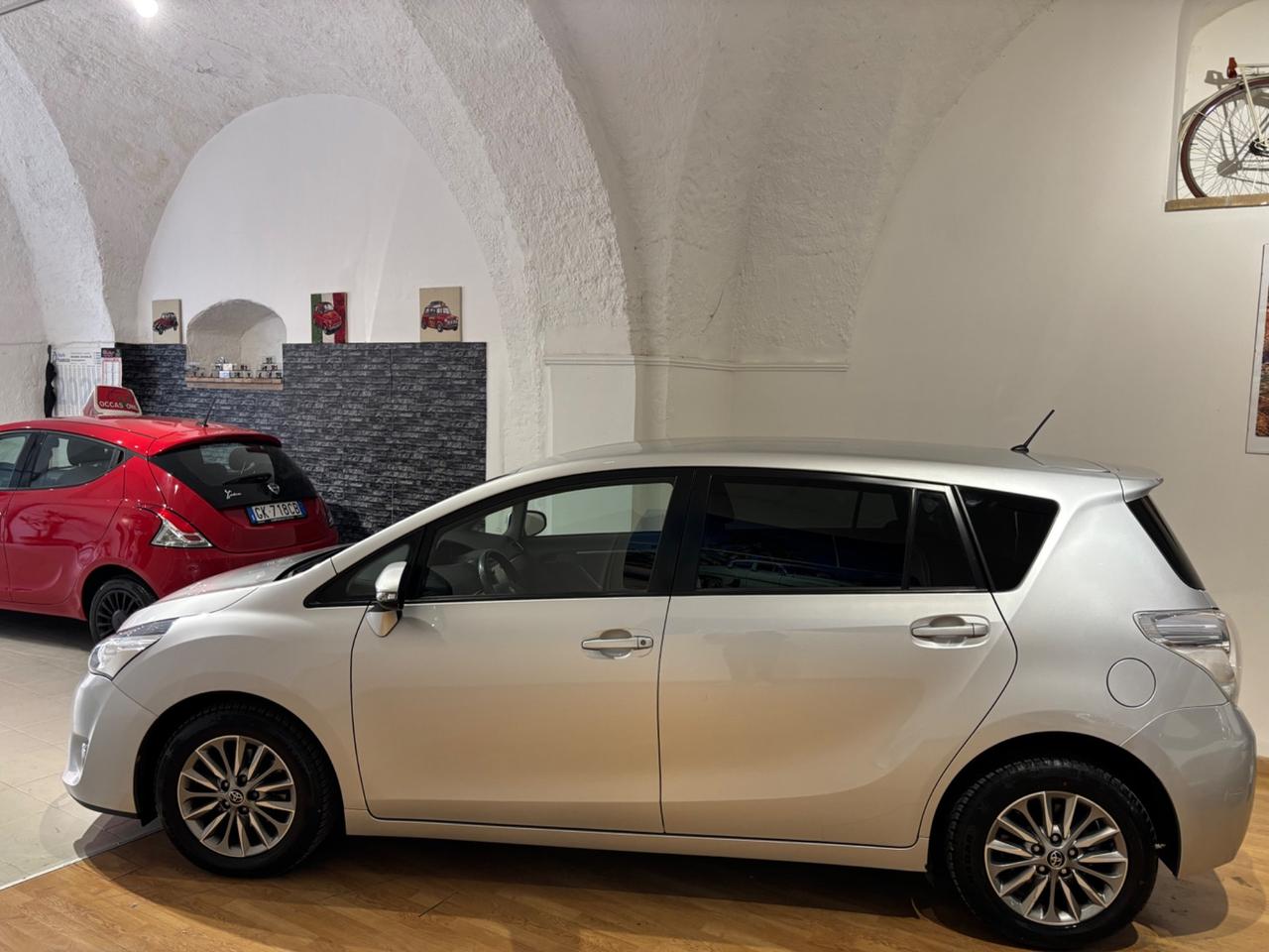 Toyota Verso 1.6 D-4D Style 7 posti