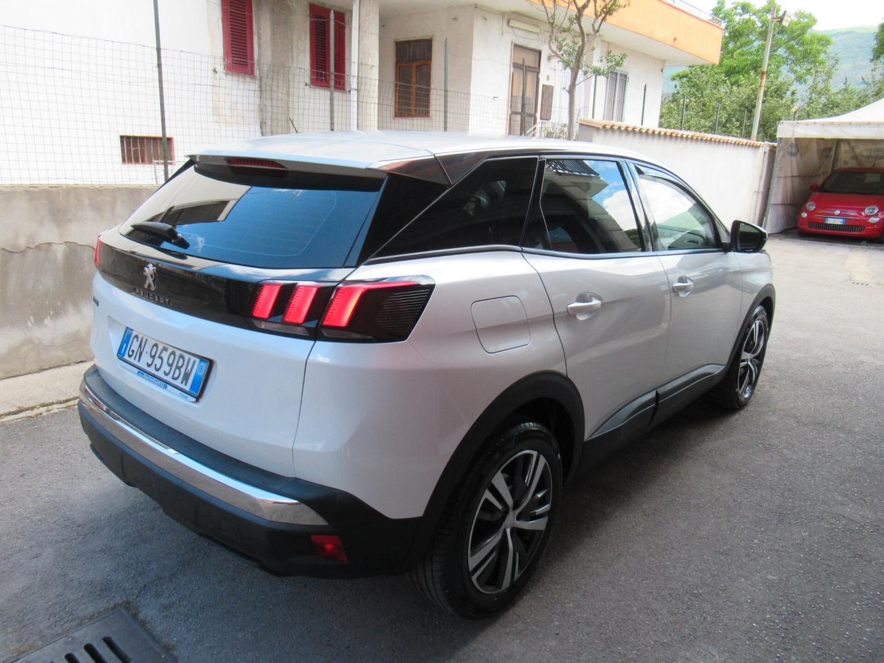 Peugeot 3008 BlueHDi 130 S&S EAT8 Allure VIRTUAL COCKPIT
