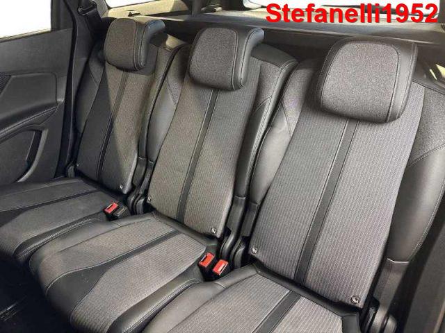PEUGEOT 5008 II 2021 - 1.5 bluehdi Allure Pack s&s 130cv eat8