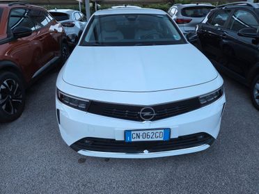 Opel Astra 1.2 Turbo 110 CV Edition