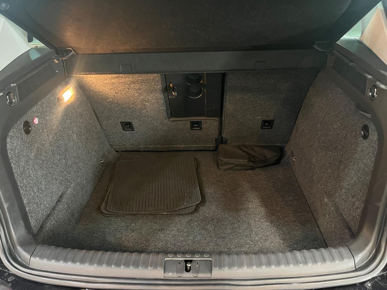 Volkswagen Tiguan AUTOMATICO 4X4 !!