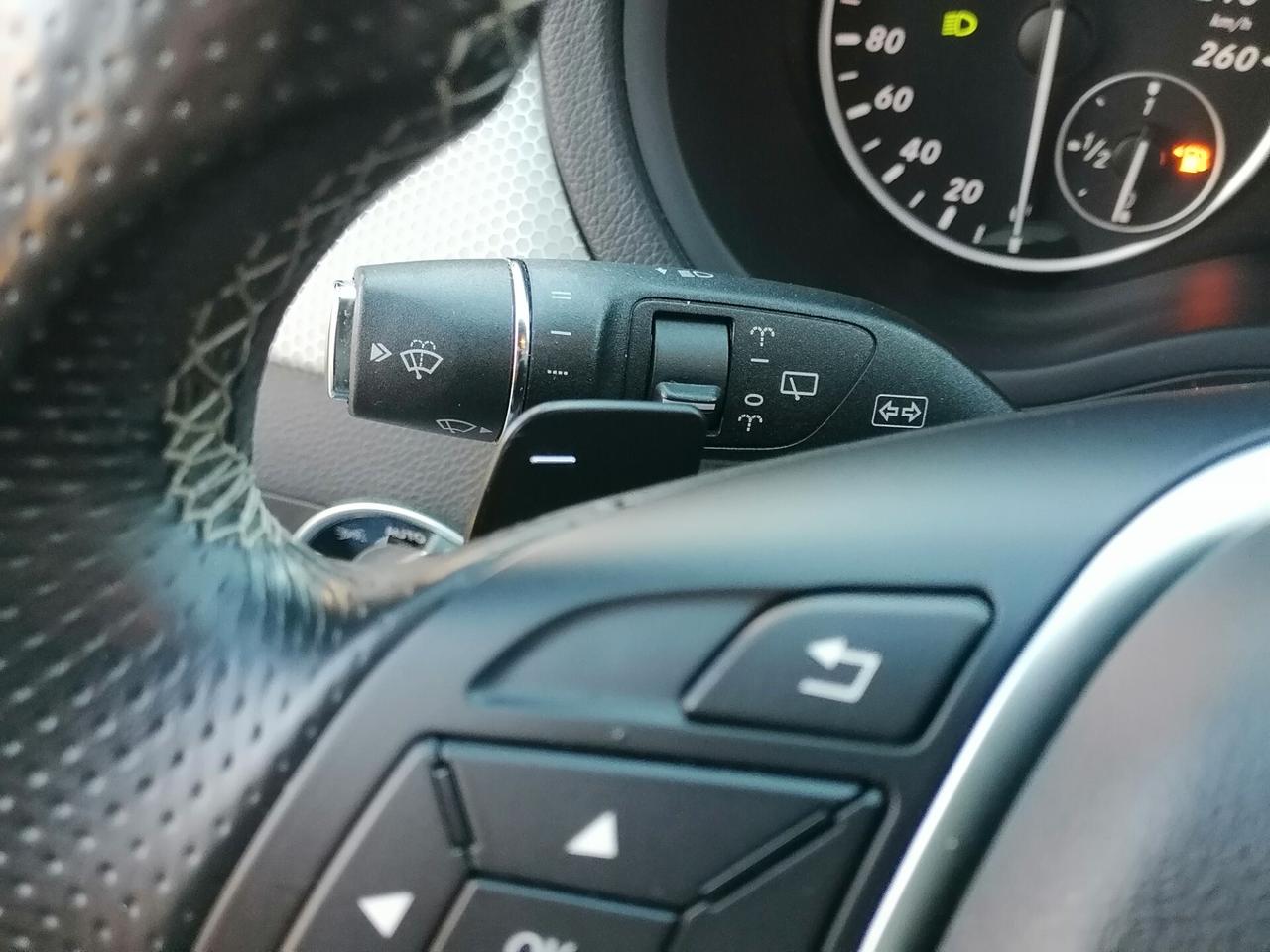 Mercedes B 200 CDI Autom Premium NAVI PELLE - 2012