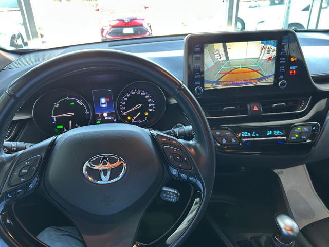 TOYOTA C-HR 1.8 Hybrid E-CVT Business