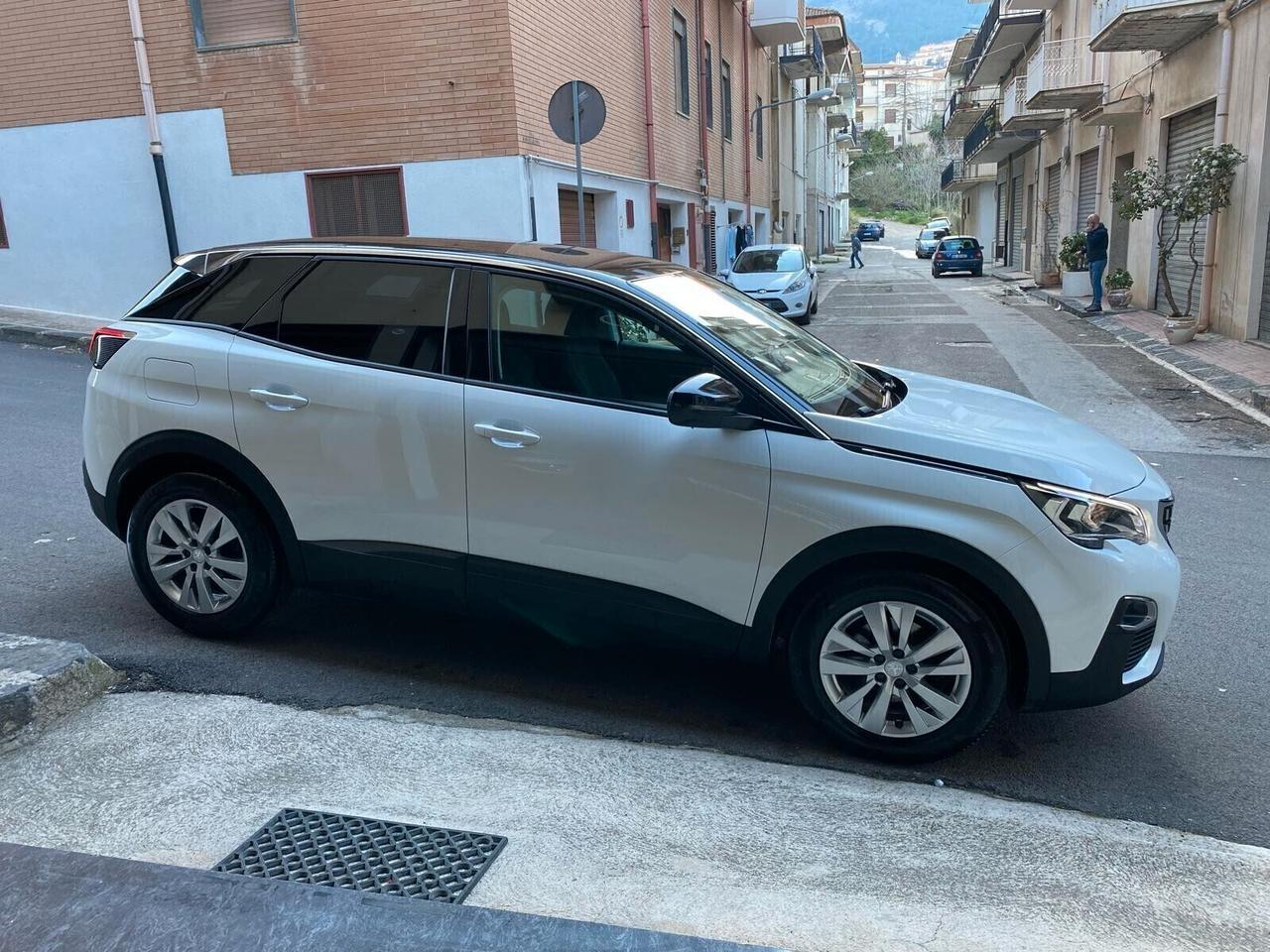 Peugeot 3008 BlueHDi 130 S&S EAT8 Active