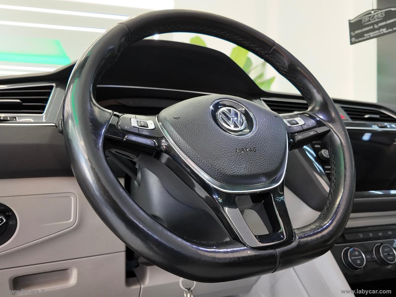 VOLKSWAGEN Tiguan 2.0 TDI DSG Advanced BMT TETTO APRIBILE