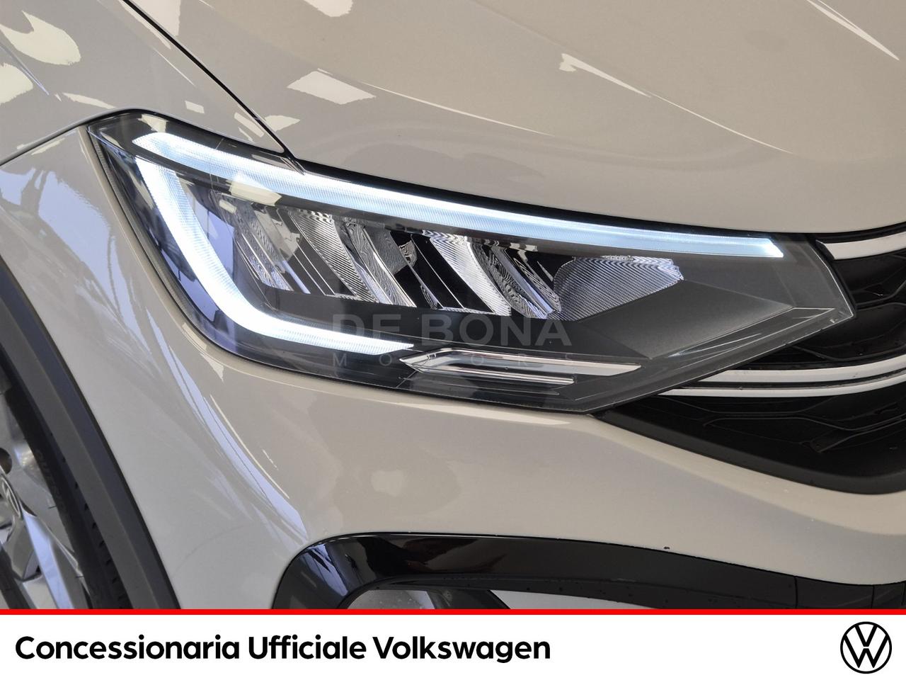 Volkswagen Taigo 1.0 tsi r-line 110cv dsg