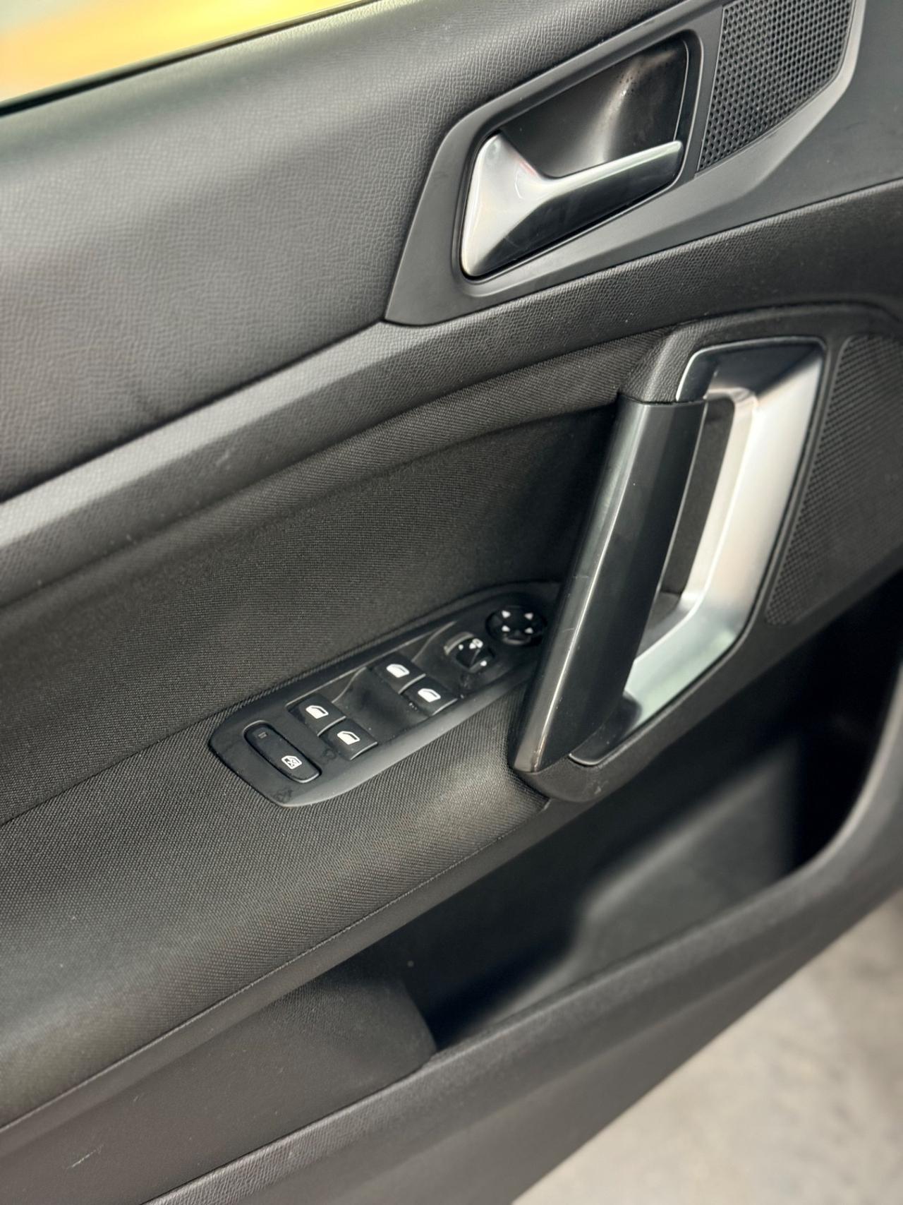 Peugeot 308 1.6 BHDi 120cv SW GT Line 04/2016 Euro 6B