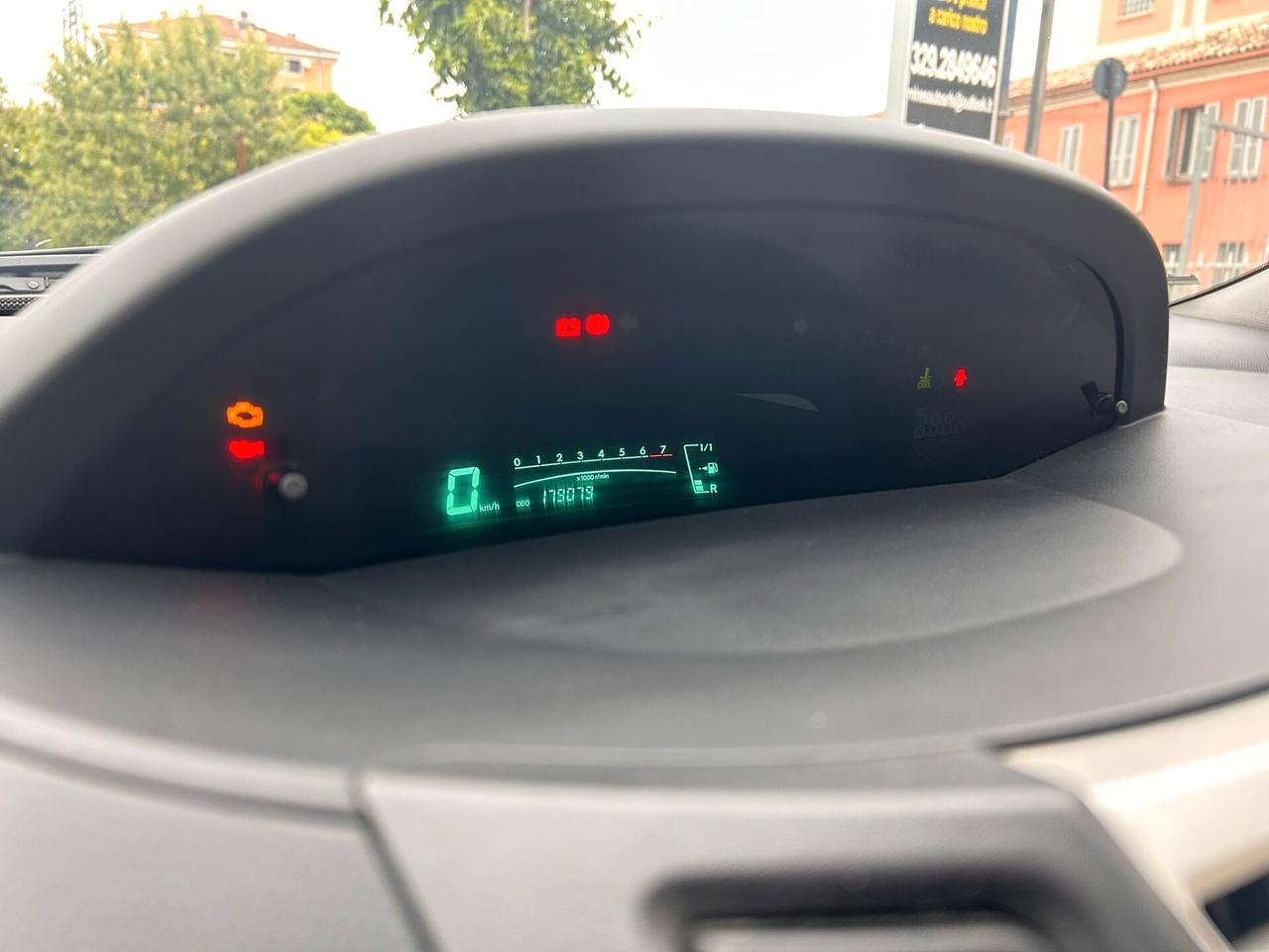 Toyota Yaris Anno 2006 1.0 Benzina 3 porte Sol