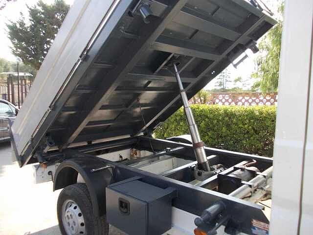 Citroen Jumper BlueHDi ribaltabile trilaterale