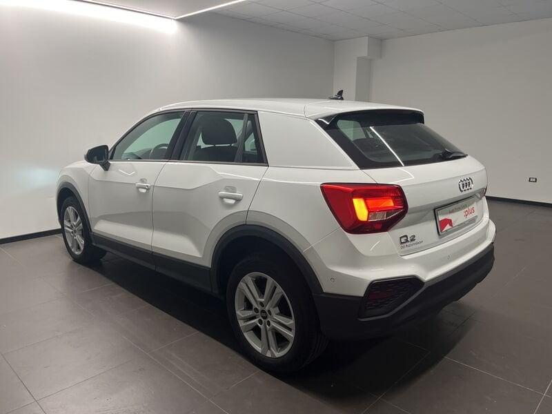 Audi Q2 Audi Business 30 TDI 85(116) kW(PS) S tronic