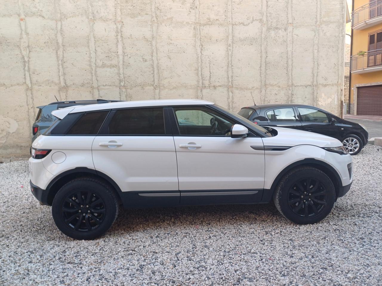 Land Rover Range Evoque 2.0 TD4 150 CV 5p. SE Dynamic