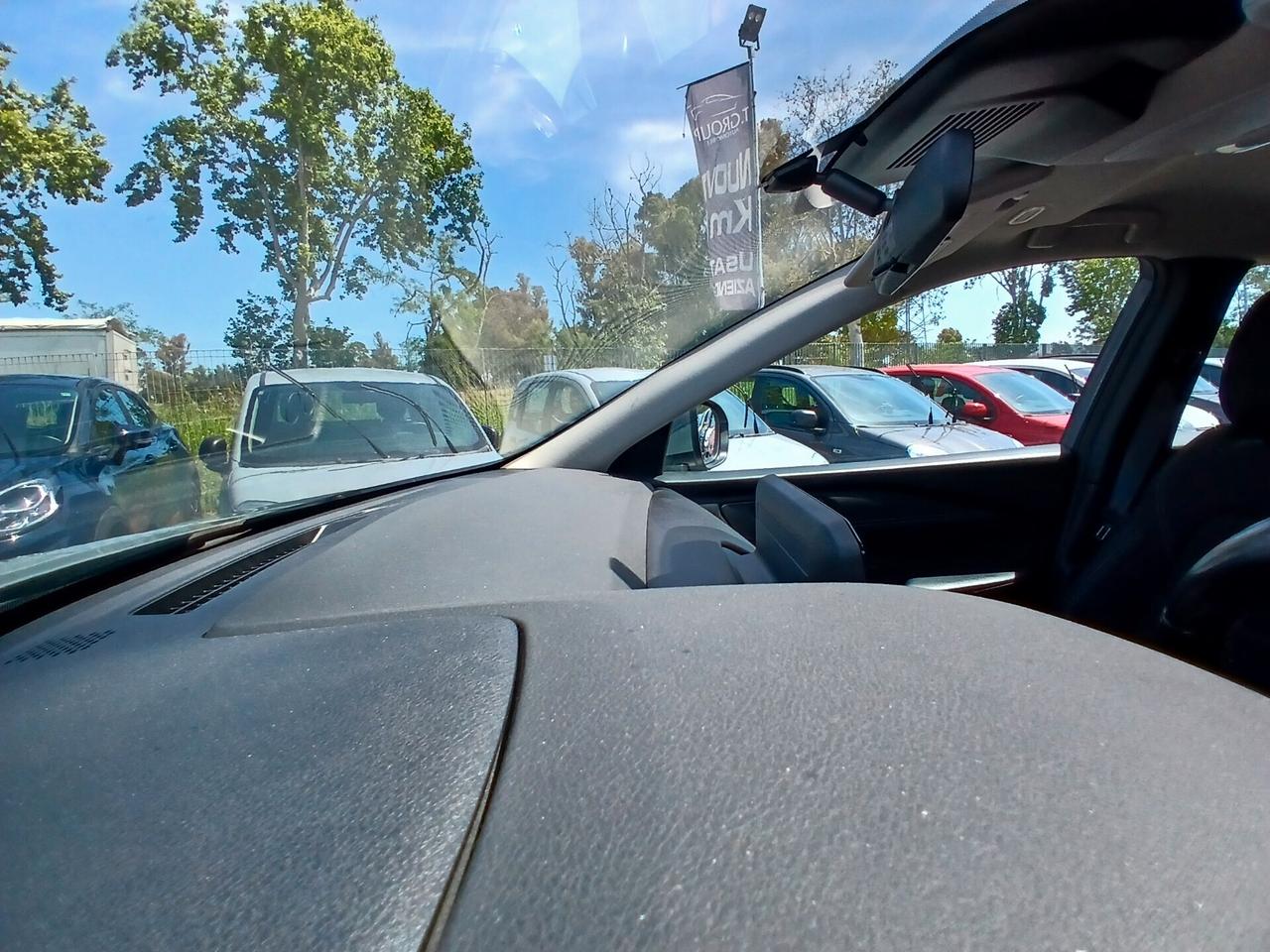Nissan Qashqai MHEV 140 CV Business