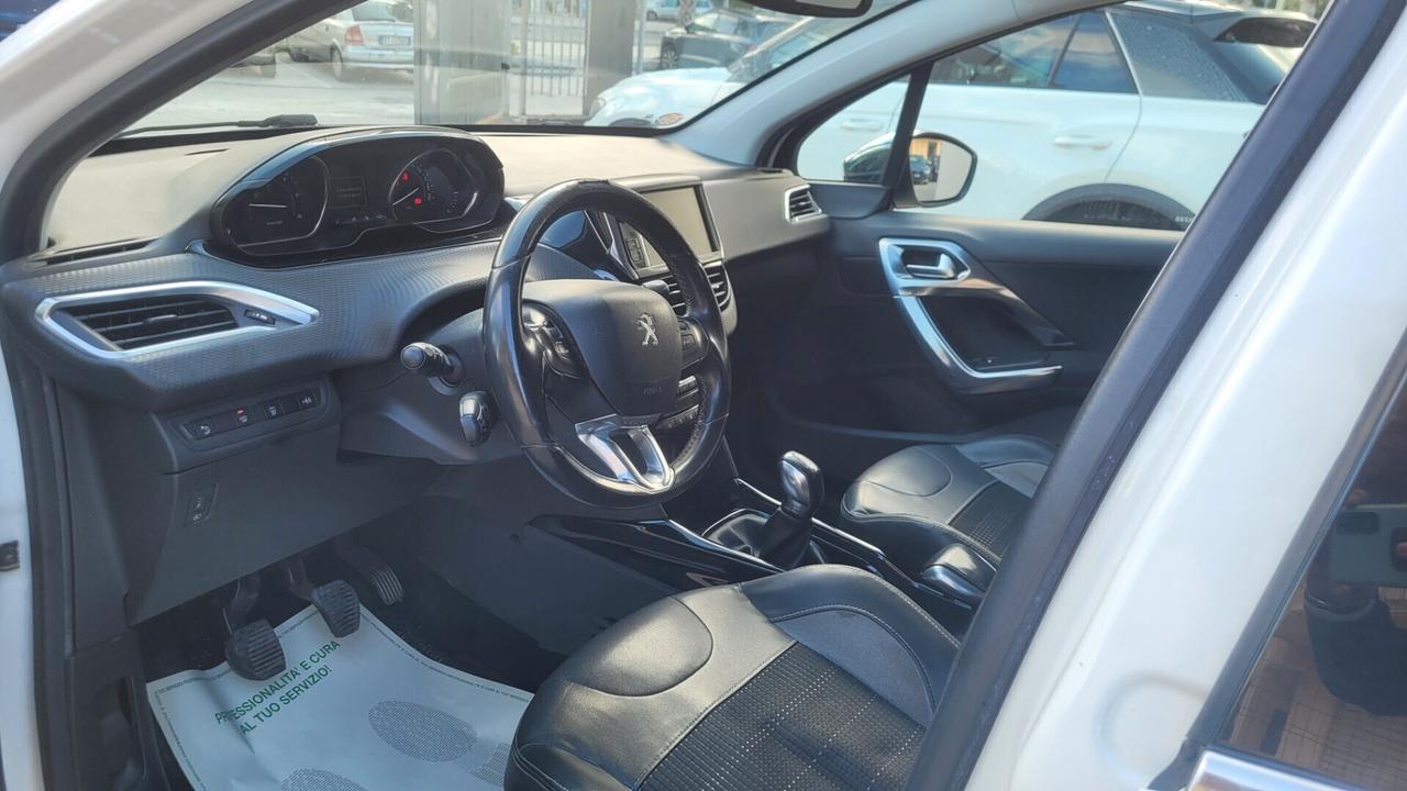 Peugeot 2008 1.6 e-HDi 92 CV Stop&Start Urban Cross