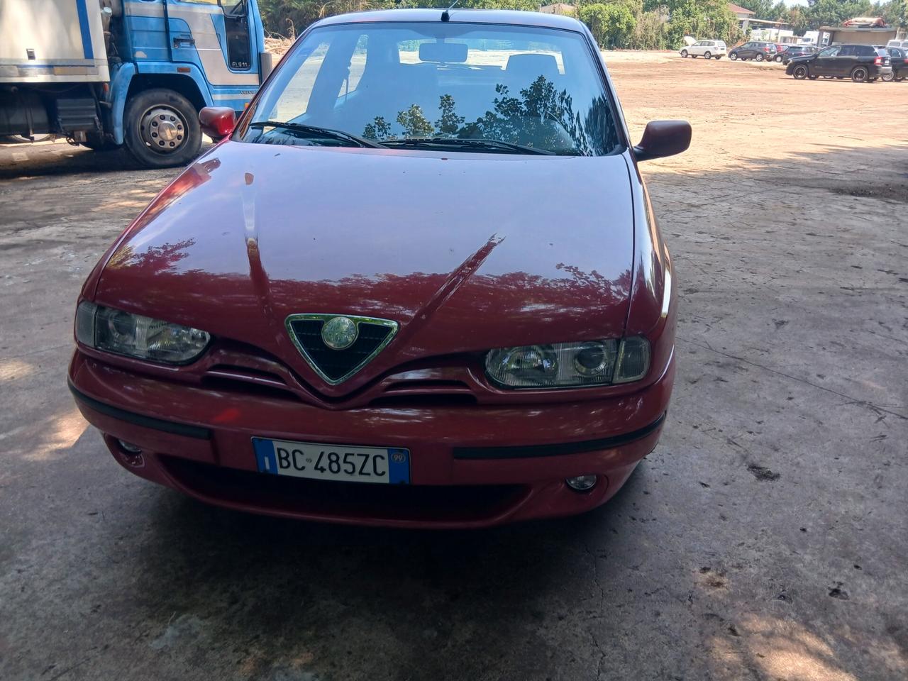Alfa Romeo 145 1.6i 16V Twin Spark cat L