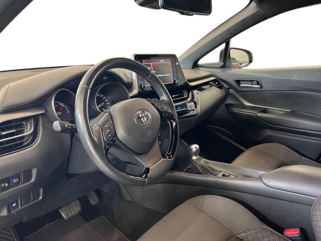 Toyota C-HR 1.8h Active e-cvt