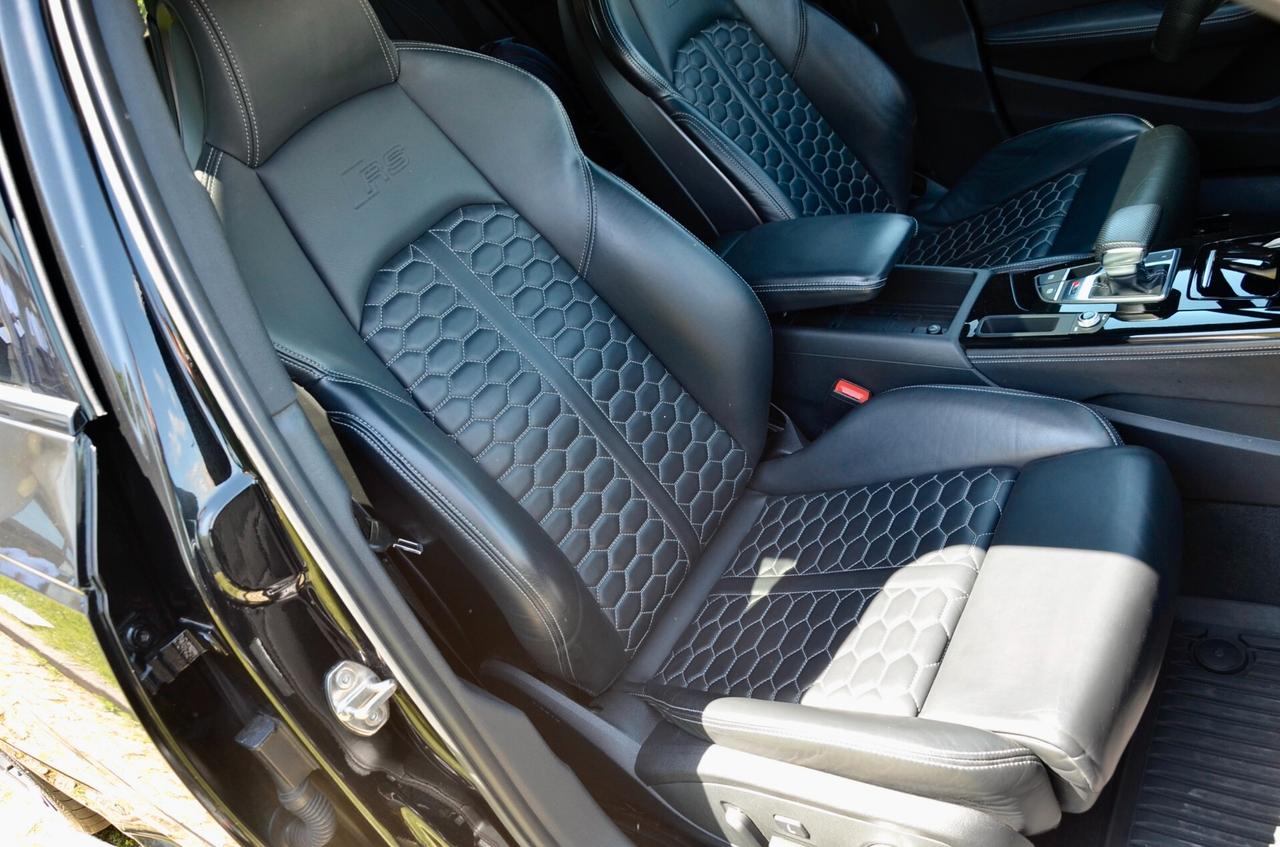 AUDI RS4 AVANT 2.9 TFSI QUATTRO 450cv TIPTRONIC, GARANZIA AUDI 9/27, CARBOCERAMICA, TETTO, B&O, DYNAMIC PLUS, MATRIX, 20", PERMUTE