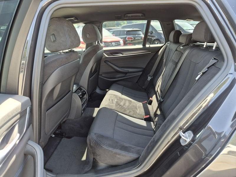 BMW Serie 5 520d Touring mhev 48V xdrive Msport auto