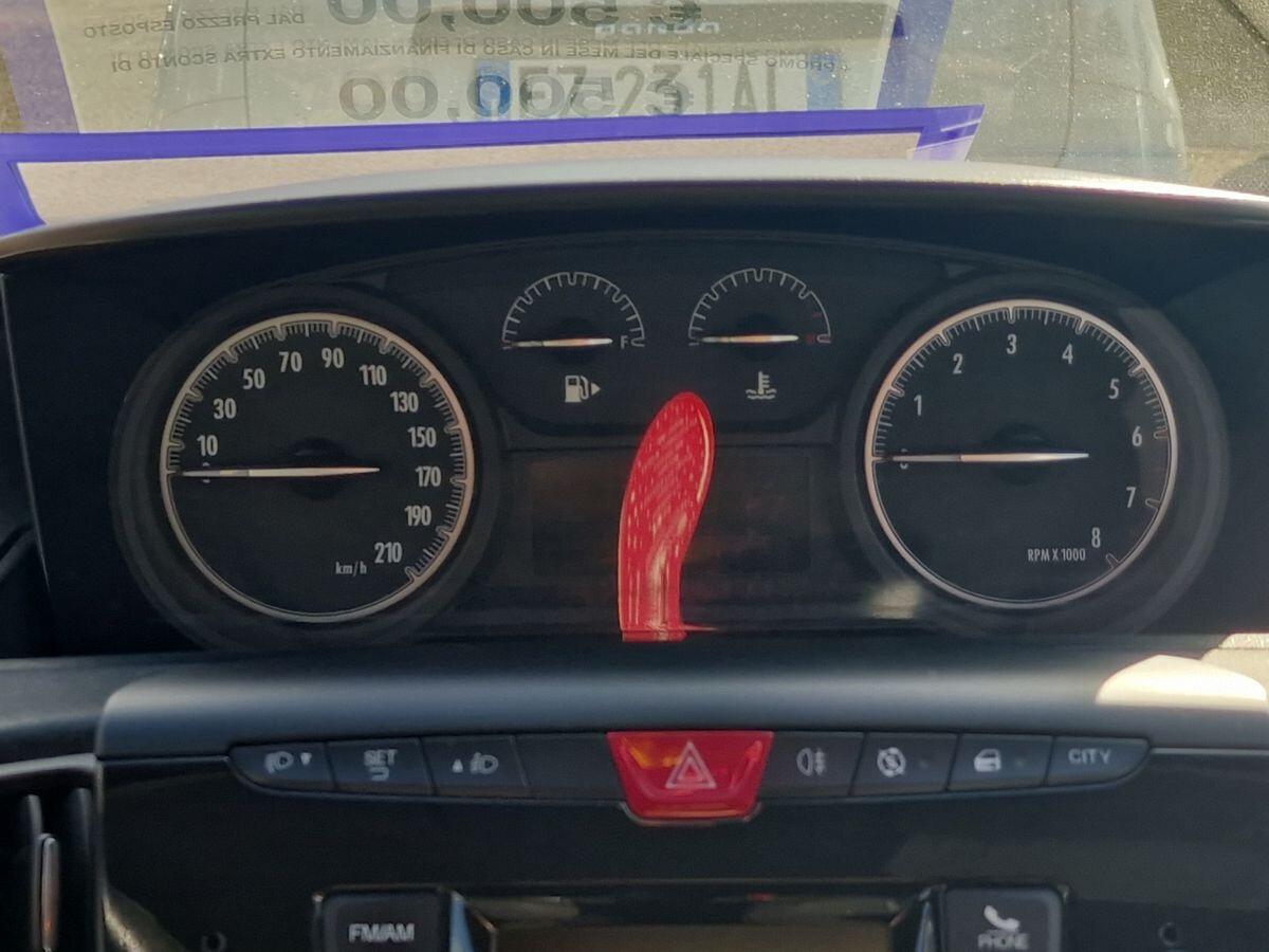 LANCIA YPSILON 1.2 69CV ELEFANTINO