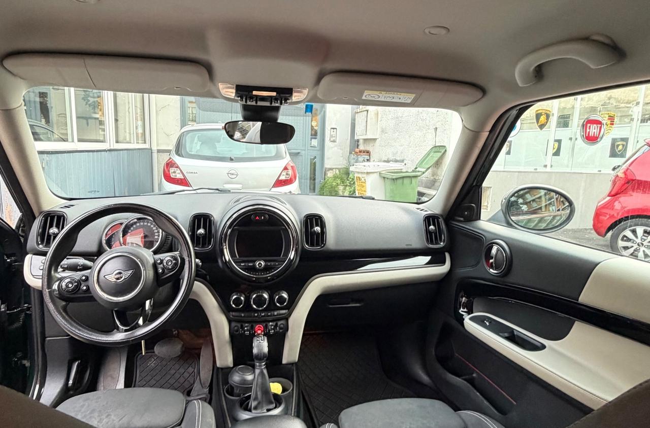 Mini Cooper Countryman 2.0 SD Hype Automatica