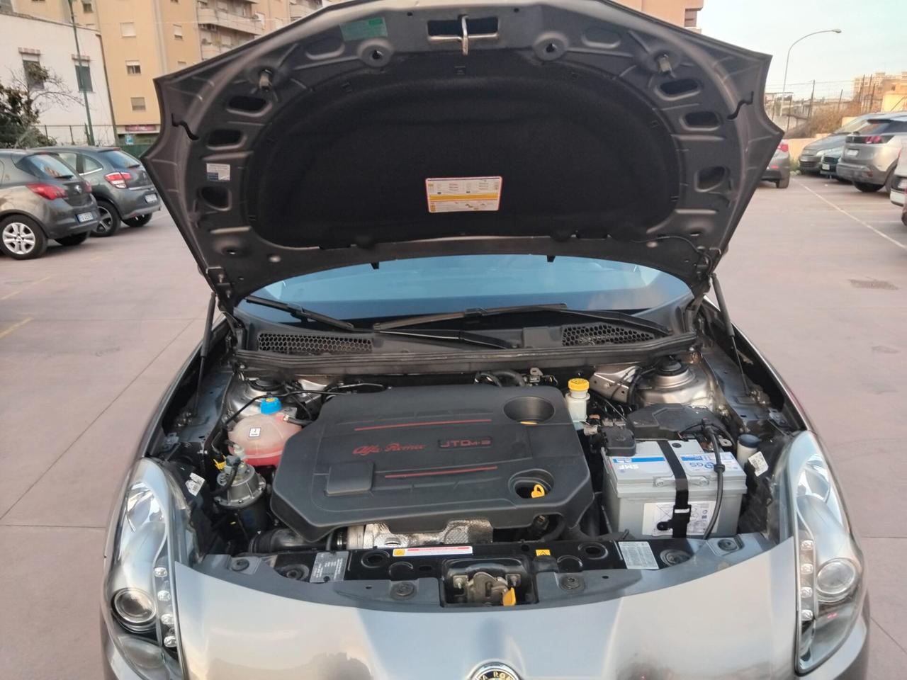 ALFAROMEO GIULIETTA 1.6 JTDM-2 GARANTITA 12 MESI