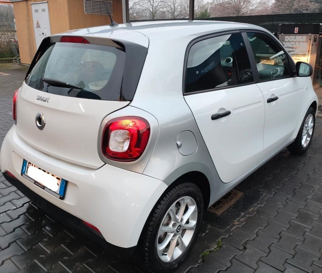 Smart ForFour 70 1.0 Youngster