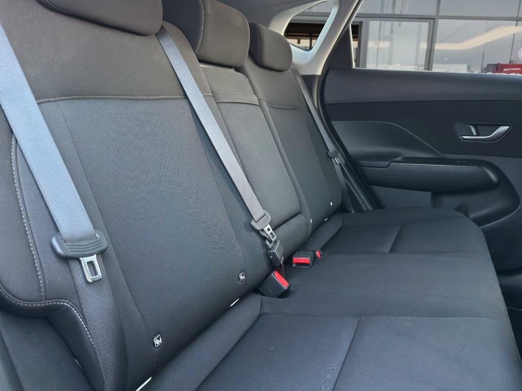 Hyundai Kona 1.0 t-gdi 48V X Line 120cv CON TELECAM E CARPLAY