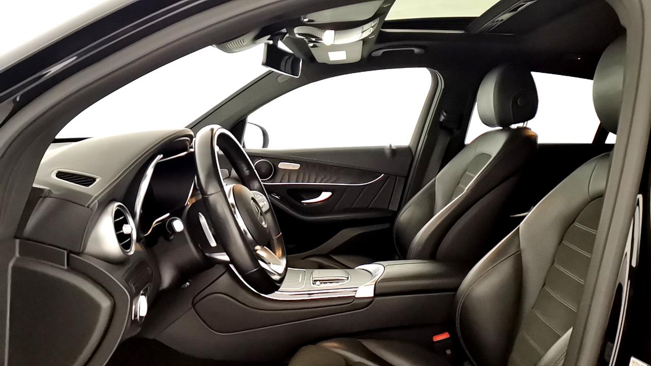 Mercedes-Benz GLC Coupe - C253 2019 - GLC Coupe 220 d Premium Plus 4matic