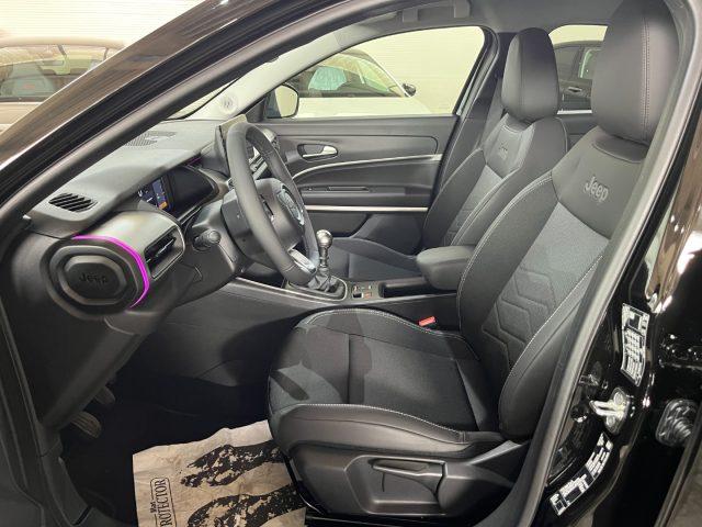 JEEP Avenger 1.2 T Summit "18 BLACK/F.LED/TELEC.+PARK PLUS