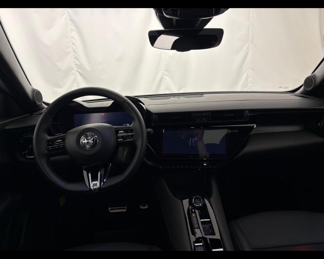 ALFA ROMEO Junior 1.2 ibrida Speciale 145cv edct6