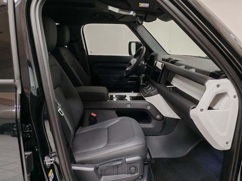 Land Rover Defender 110 3.0D I6 200 CV AWD Auto S AUTOCARRO