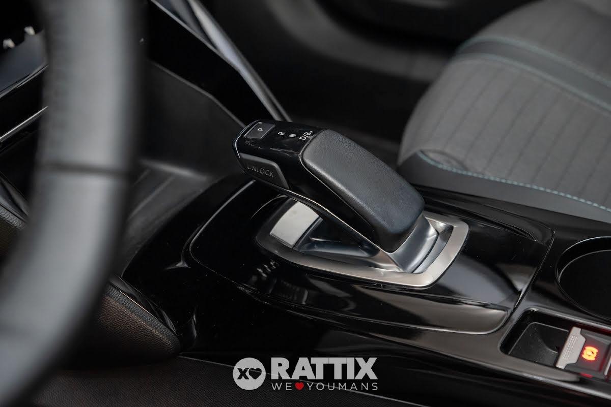 Peugeot e-2008 motore elettrico 100KW Allure Pack