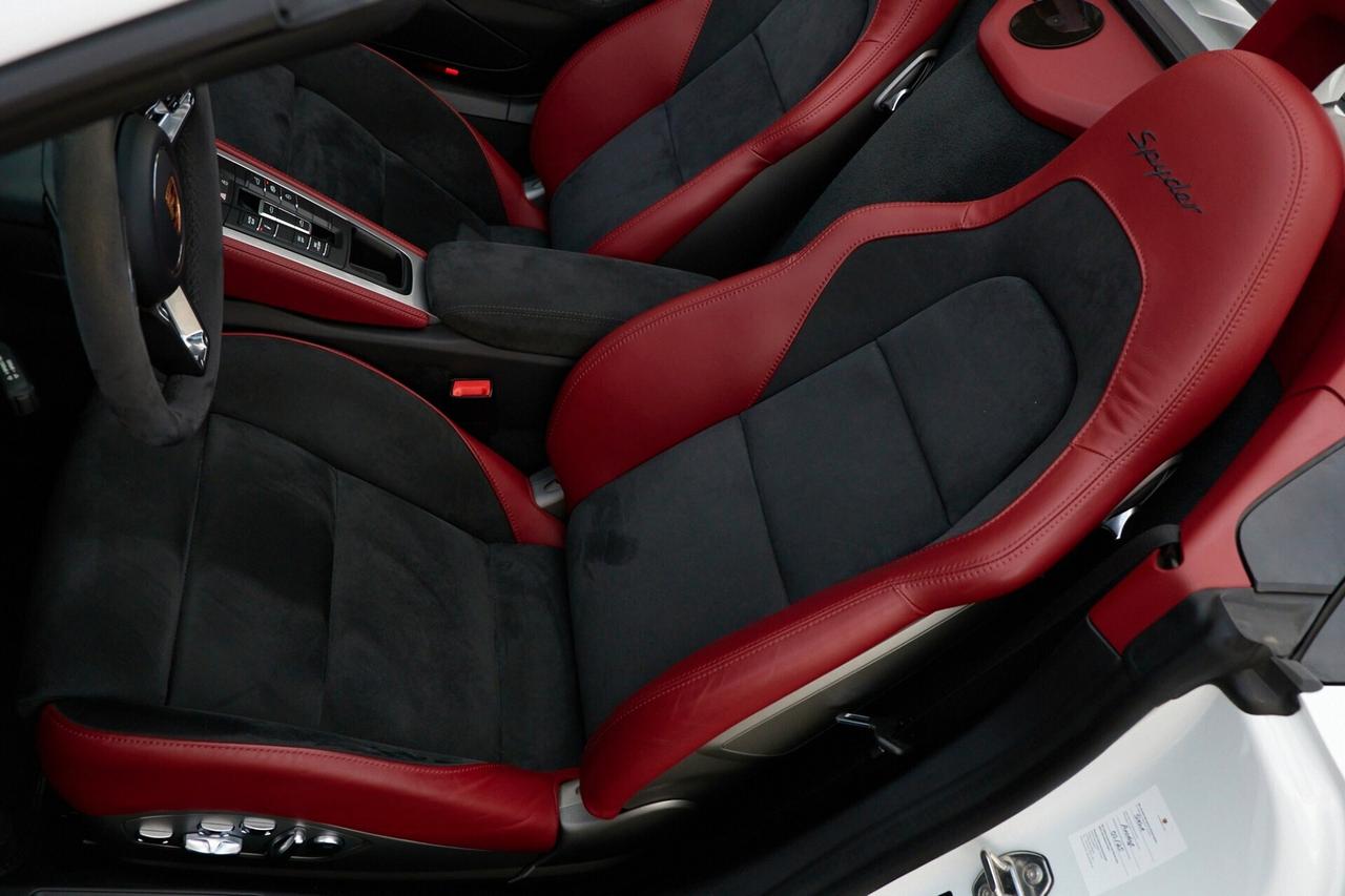 Porsche 718 Spyder 4.0 *CARBOCERAMICI*