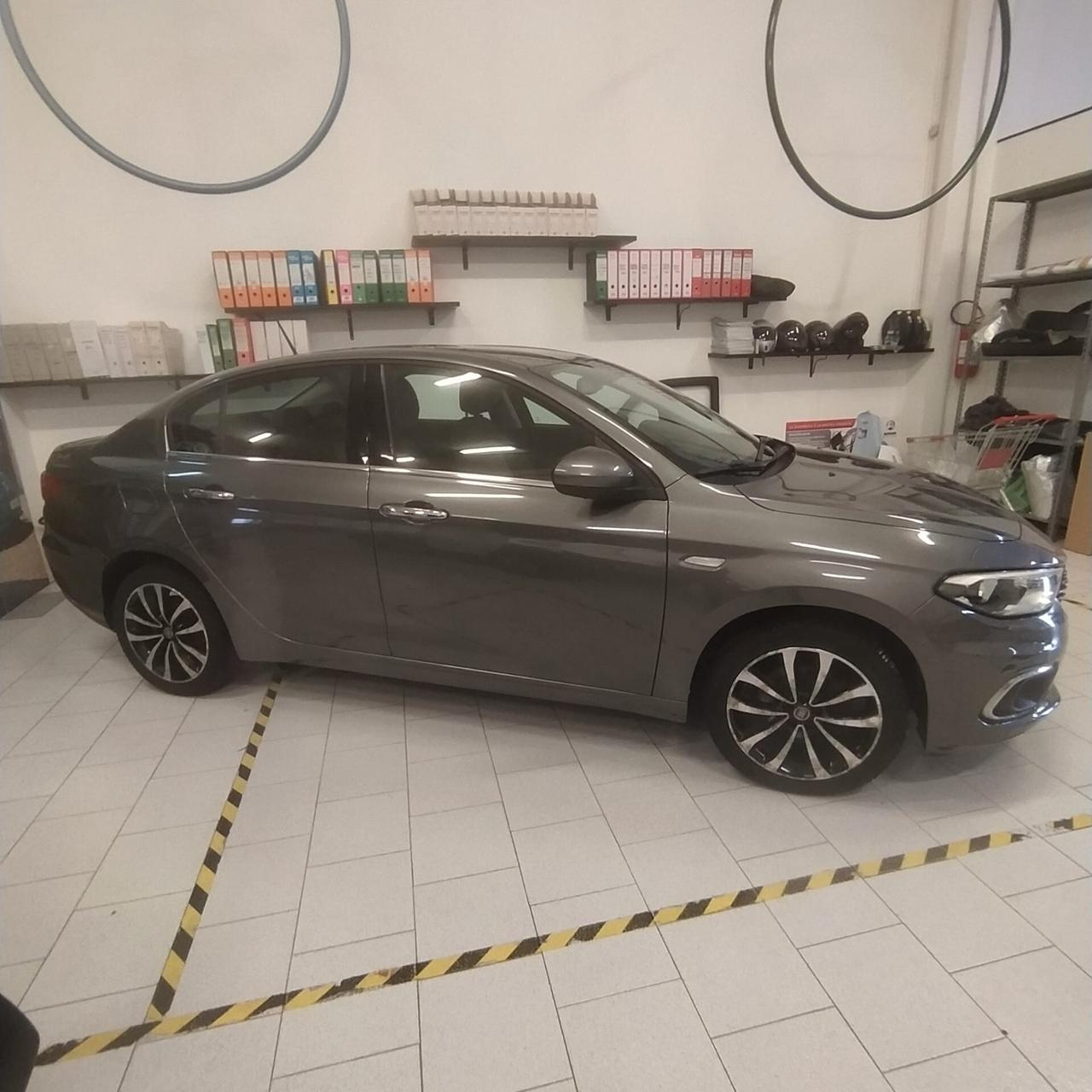 Fiat Tipo 1.6 Mjt 4 porte Lounge
