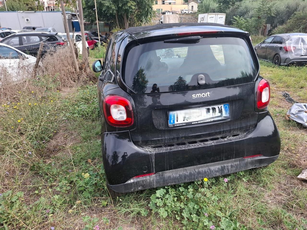 SMART 453 FORTWO INCIDENTATA AUTOMATICA