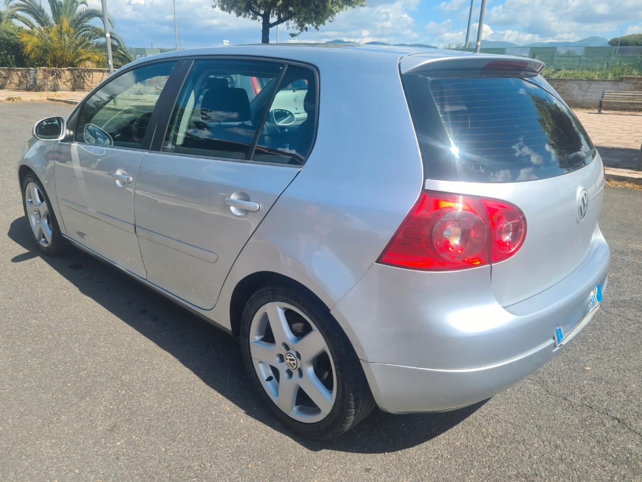 Volkswagen Golf 2.0 16V TDI 5p. Comfortline