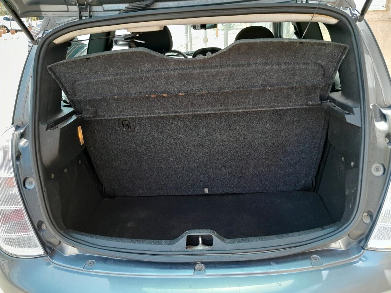 Lancia Ypsilon 1.2 Argento