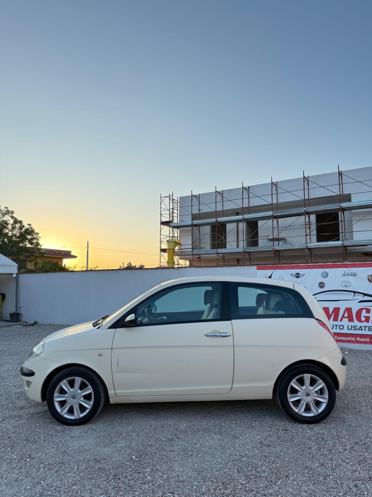 Lancia Ypsilon 1.3 Multijet 16V Argento