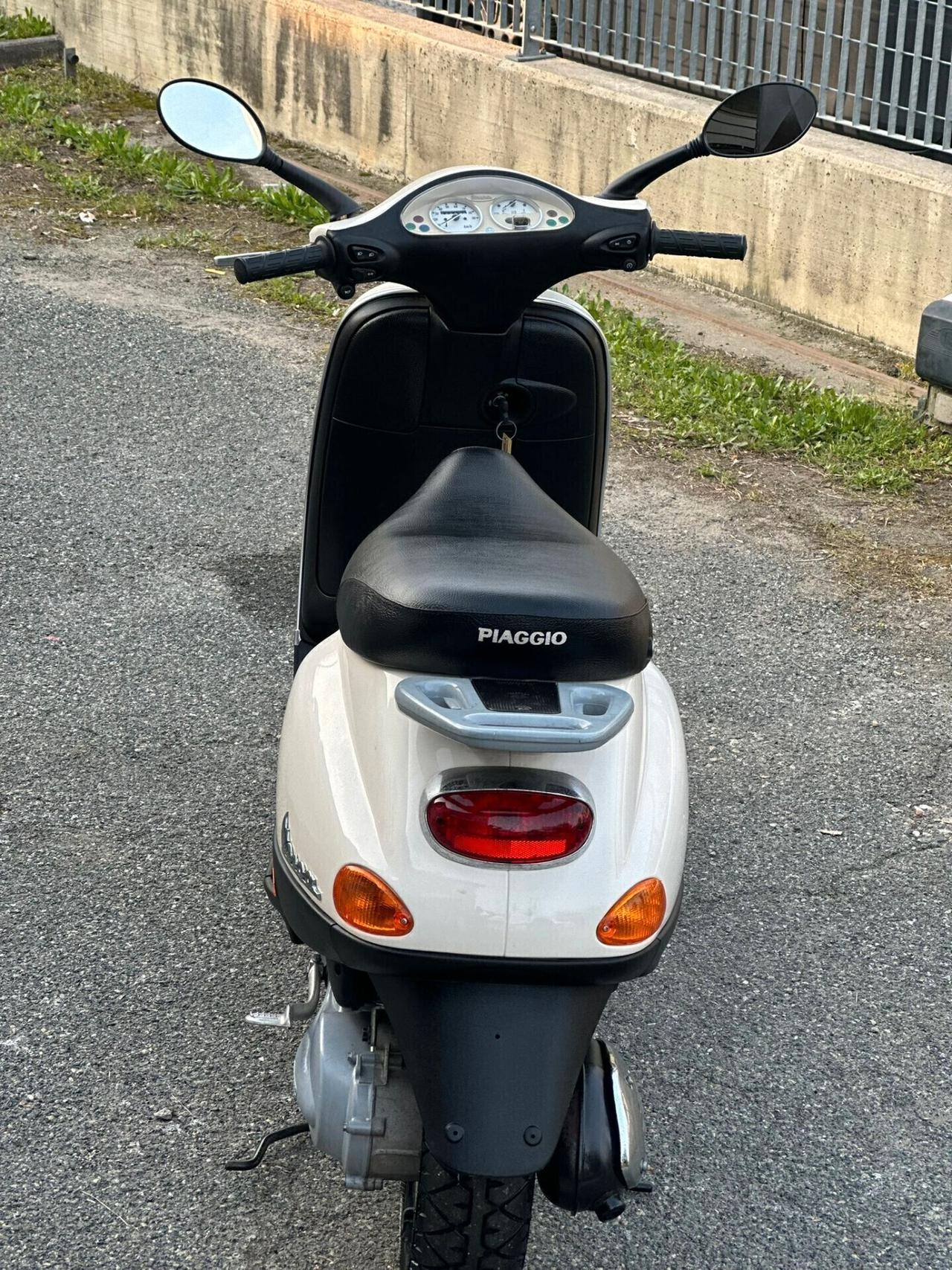 PIAGGIO VESPA 50 ET2 km0