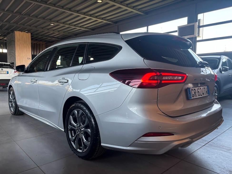 Ford Focus 1.0 EcoBoost Hybrid 125 CV ST-Line Design